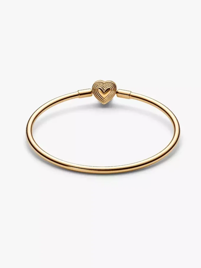 Endgültiger Verkauf – Bangle mit strahlendem Herzverschluss, 14-karätig vergoldet Endgültiger Verkauf – Bangle mit strahlendem Herzverschluss, 14-karätig vergoldet