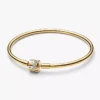 Endgültiger Verkauf – funkelnder Bangle mit Fassverschluss, 14-karätig vergoldet Endgültiger Verkauf – funkelnder Bangle mit Fassverschluss, 14-karätig vergoldet