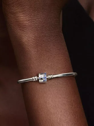 Endgültiger Verkauf – funkelnder Bangle mit Fassverschluss aus Sterlingsilber