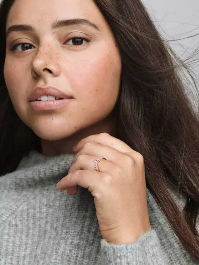 Endgültiger Verkauf – funkelnder Marquise-Doppel-Wishbone-Ring mit 14-karätiger Roségoldbeschichtung Endgültiger Verkauf – funkelnder Marquise-Doppel-Wishbone-Ring mit 14-karätiger Roségoldbeschichtung