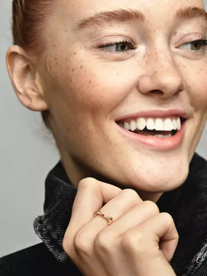 Endgültiger Verkauf – Marvel Scarlet Witch Ring, 14 Karat Roségold-Beschichtung
