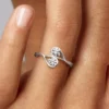 Endgültiger Verkauf – Pandora Infinite 14-karätiger Weißgold-Ring mit zwei im Labor gezüchteten Diamanten, 0,50 Karat insgesamt, 14-karätiges Weißgold Endgültiger Verkauf – Pandora Infinite 14-karätiger Weißgold-Ring mit zwei im Labor gezüchteten Diamanten, 0,50 Karat insgesamt, 14-karätiges Weißgold