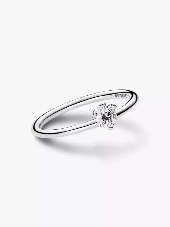 Endgültiger Verkauf – Pandora Nova Sterling-Silber-Ring mit versetztem, im Labor gezüchtetem Diamanten, 0,25 Karat, Sterling-Silber Endgültiger Verkauf – Pandora Nova Sterling-Silber-Ring mit versetztem, im Labor gezüchtetem Diamanten, 0,25 Karat, Sterling-Silber
