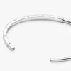 Endgültiger Verkauf – Pandora Signature I-D Open Bangle aus Sterlingsilber Endgültiger Verkauf – Pandora Signature I-D Open Bangle aus Sterlingsilber