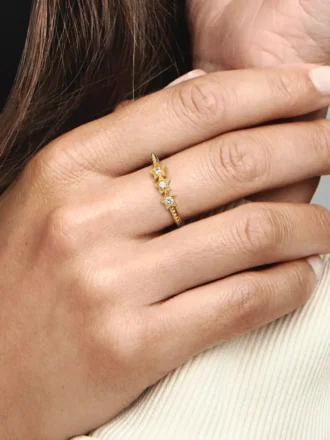 Endgültiger Verkauf – Ring mit Sternenmotiv, 14 Karat vergoldet Endgültiger Verkauf – Ring mit Sternenmotiv, 14 Karat vergoldet