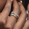 ENDVERKAUF – Funkelnder Dreifach-Bandring – Sterlingsilber ENDVERKAUF – Funkelnder Dreifach-Bandring – Sterlingsilber