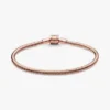 ENDVERKAUF – Pandora Moments Barrel Clasp Snake Chain Armband – 14 Karat Roségold-Beschichtung