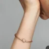 ENDVERKAUF – Pandora Moments Limited Edition Shooting Star Charm Bangle – 14 Karat Roségold-Beschichtung