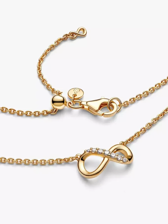 Funkelnde „Infinity Collier“-Halskette, 14-karätig vergoldet Funkelnde „Infinity Collier“-Halskette, 14-karätig vergoldet