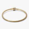 Funkelnder Bangle mit Fassverschluss – 14-karätige Vergoldung