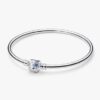 Funkelnder Bangle mit Fassverschluss – Sterlingsilber