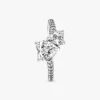 Funkelnder Doppelherz-Ring aus Sterlingsilber Funkelnder Doppelherz-Ring aus Sterlingsilber