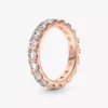 Funkelnder Eternity-Ring mit 14 Karat Roségold-Beschichtung Funkelnder Eternity-Ring mit 14 Karat Roségold-Beschichtung