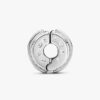 Funkelnder Pavé-Linien- & Logo-Clip Charm – Sterlingsilber Funkelnder Pavé-Linien- & Logo-Clip Charm – Sterlingsilber