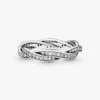 Funkelnder Ring aus Sterlingsilber mit gedrehten Linien