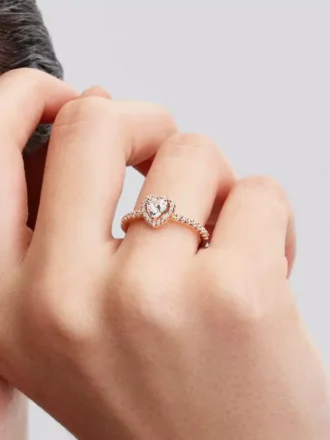 Funkelnder Ring mit erhabenem Herz, 14-karätige Roségoldbeschichtung