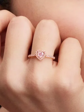 Funkelnder Ring mit erhabenem Herz, 14-karätige Roségoldbeschichtung
