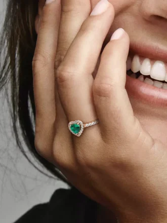 Funkelnder Ring mit erhabenem Herz, 14-karätige Roségoldbeschichtung
