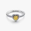 Funkelnder Ring mit erhabenem Herz – Sterlingsilber