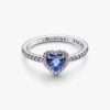 Funkelnder Ring mit erhabenem Herz – Sterlingsilber