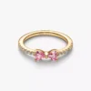 Funkelnder Ring mit rosa Schleife, 14-karätig vergoldet Funkelnder Ring mit rosa Schleife, 14-karätig vergoldet