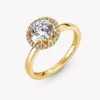 Funkelnder runder Halo-Ring, 14 Karat vergoldet Funkelnder runder Halo-Ring, 14 Karat vergoldet
