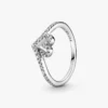Funkelnder Wishbone-Herzring aus Sterlingsilber Funkelnder Wishbone-Herzring aus Sterlingsilber