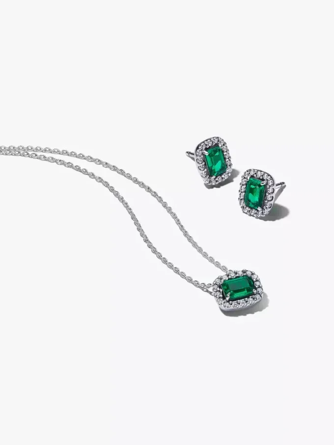 Funkelndes grünes Halo-Schmuck-Geschenkset aus Sterlingsilber Funkelndes grünes Halo-Schmuck-Geschenkset aus Sterlingsilber