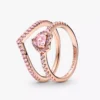Funkelndes rosa Herz-Wishbone-Ring-Set, 2er-Set Funkelndes rosa Herz-Wishbone-Ring-Set, 2er-Set