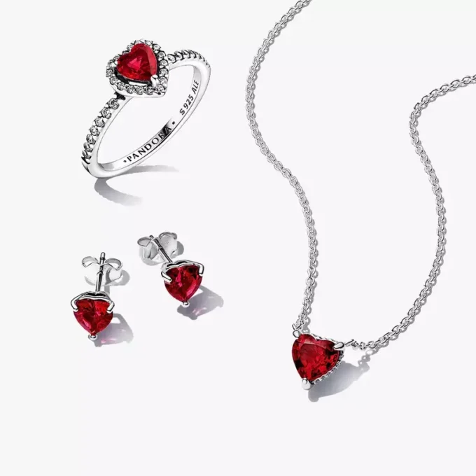 Funkelndes rotes Herz-Ring-Set, 3er-Set Funkelndes rotes Herz-Ring-Set, 3er-Set