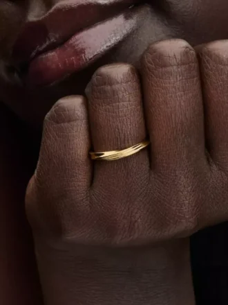 Gedrehter Ring, 14 Karat vergoldet