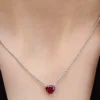 Halskette mit funkelndem Herz-Halo-Anhänger aus Sterlingsilber Halskette mit funkelndem Herz-Halo-Anhänger aus Sterlingsilber