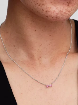 Halskette mit Schleifenanhänger aus Sterlingsilber