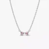 Halskette mit Schleifenanhänger aus Sterlingsilber Halskette mit Schleifenanhänger aus Sterlingsilber