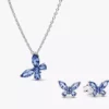 Halskette und Ohrring-Set „Winter Blue Butterfly“ (2er-Set) Halskette und Ohrring-Set „Winter Blue Butterfly“ (2er-Set)