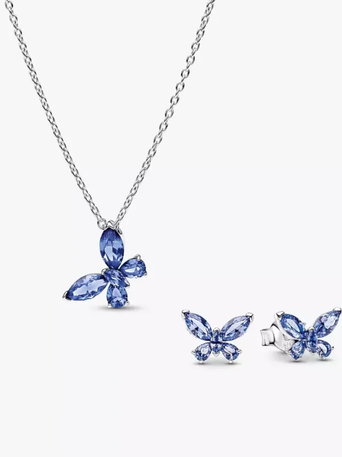 Halskette und Ohrring-Set „Winter Blue Butterfly“ (2er-Set) Halskette und Ohrring-Set „Winter Blue Butterfly“ (2er-Set)