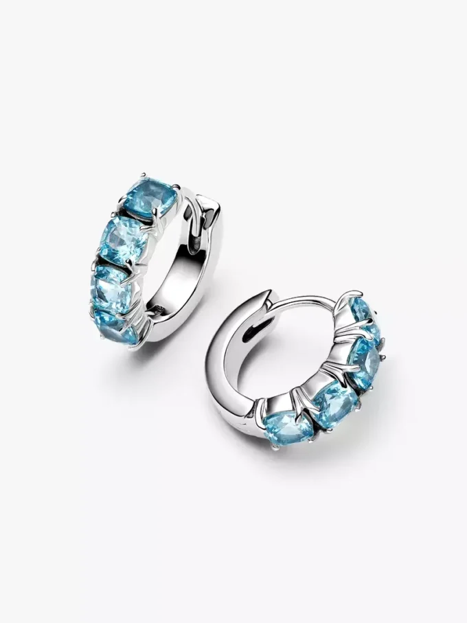 Hellblaue Ohrringe aus Sterlingsilber