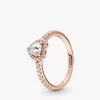 Verspieltes „Love Elevated Heart Wishbone Ring“-Sets, 2er-Set Verspieltes „Love Elevated Heart Wishbone Ring“-Sets, 2er-Set