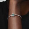 „July True Red Eternity Circle“-Charm – Sterlingsilber
