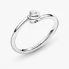 Klarer, geneigter Herz-Solitärring aus Sterlingsilber Klarer, geneigter Herz-Solitärring aus Sterlingsilber