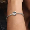 „Love you mom“ Infinity-Herz-Charm aus Sterlingsilber „Love you mom“ Infinity-Herz-Charm aus Sterlingsilber