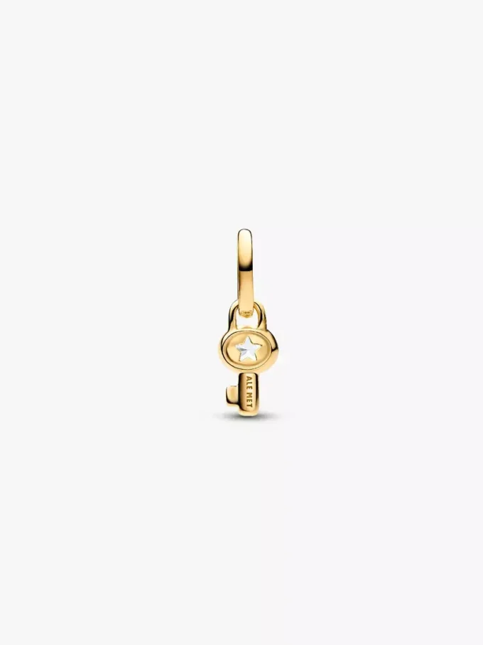 Mini-Dangle Charm „Schlüssel“ mit 14-karätiger Vergoldung Mini-Dangle Charm „Schlüssel“ mit 14-karätiger Vergoldung