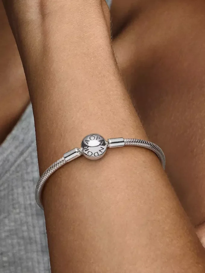 Moments Snake Chain Armband aus Sterlingsilber Moments Snake Chain Armband aus Sterlingsilber