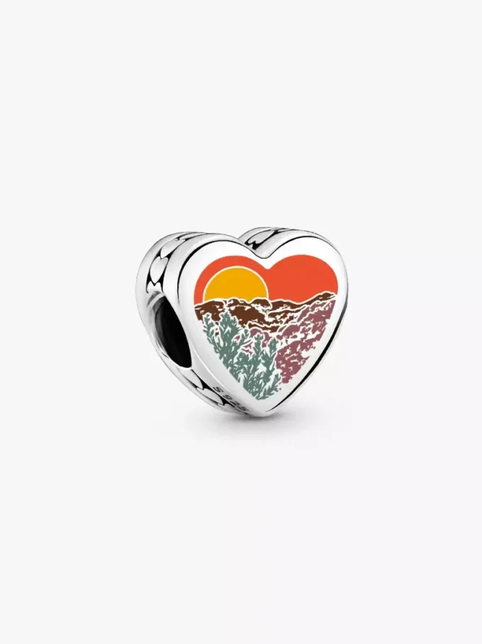 Nevada-Herz-Charm aus Sterlingsilber Nevada-Herz-Charm aus Sterlingsilber
