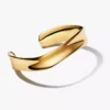 Organisch geformter, breiter, offener Bangle, 14 Karat vergoldet Organisch geformter, breiter, offener Bangle, 14 Karat vergoldet