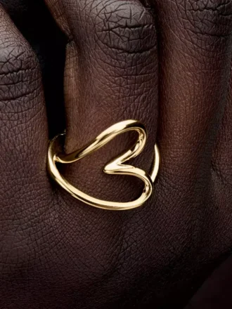 Organisch geformter Herzring, 14 Karat vergoldet Organisch geformter Herzring, 14 Karat vergoldet