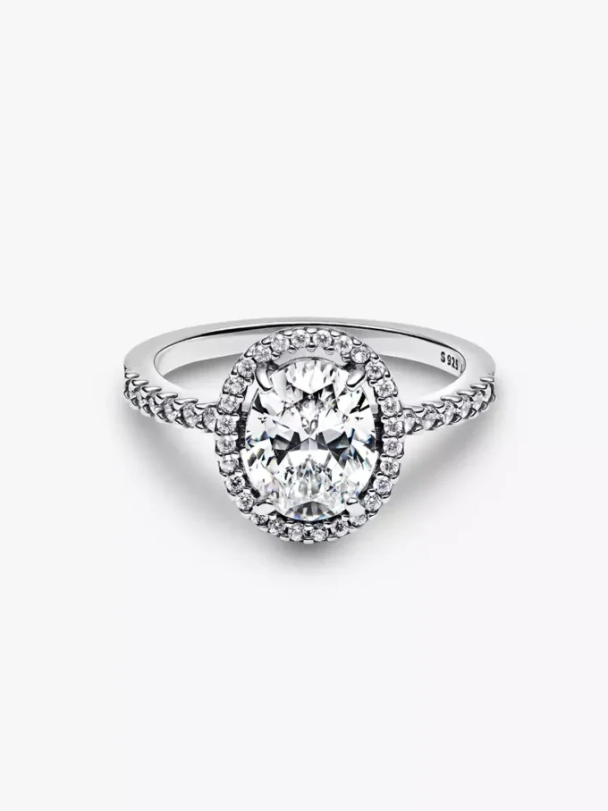 Ovaler funkelnder Halo-Statement-Ring aus Sterlingsilber Ovaler funkelnder Halo-Statement-Ring aus Sterlingsilber