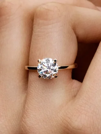 Pandora Era 14-karätiger Goldring mit im Labor gezüchtetem Diamanten, 2,00 Karat insgesamt, 14-karätiges Gold Pandora Era 14-karätiger Goldring mit im Labor gezüchtetem Diamanten, 2,00 Karat insgesamt, 14-karätiges Gold