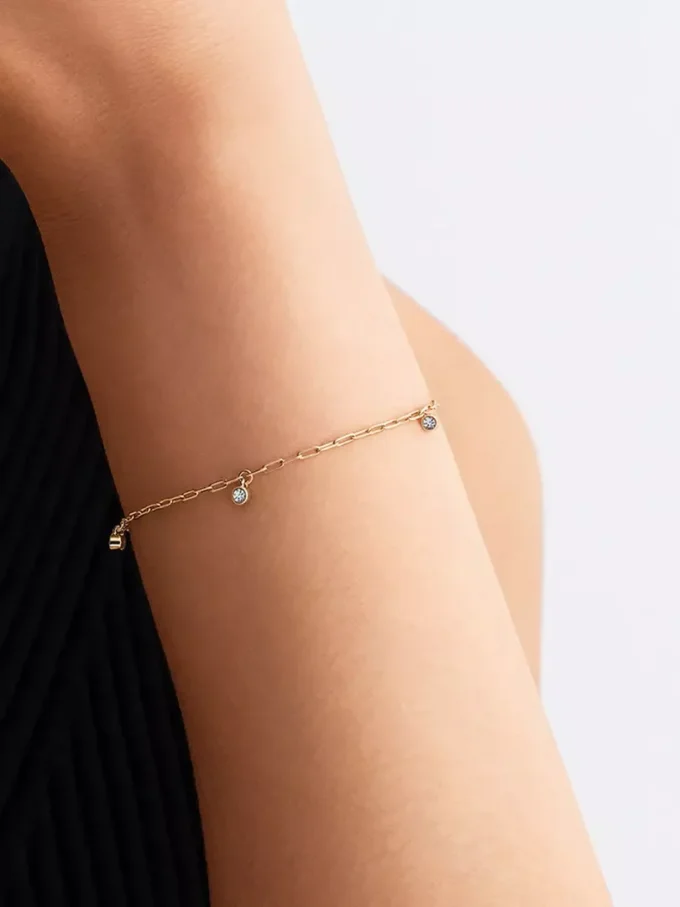Pandora Era Bezel Lab-Grown Diamond Dangle Paperclip Chain Armband 0,10 ct TW, 14 Karat Gold Pandora Era Bezel Lab-Grown Diamond Dangle Paperclip Chain Armband 0,10 ct TW, 14 Karat Gold