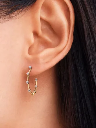 Pandora Era Lab-Grown Diamonds Station Hoop Ohrringe 0,40 ct TW, 14 Karat Gold Pandora Era Lab-Grown Diamonds Station Hoop Ohrringe 0,40 ct TW, 14 Karat Gold
